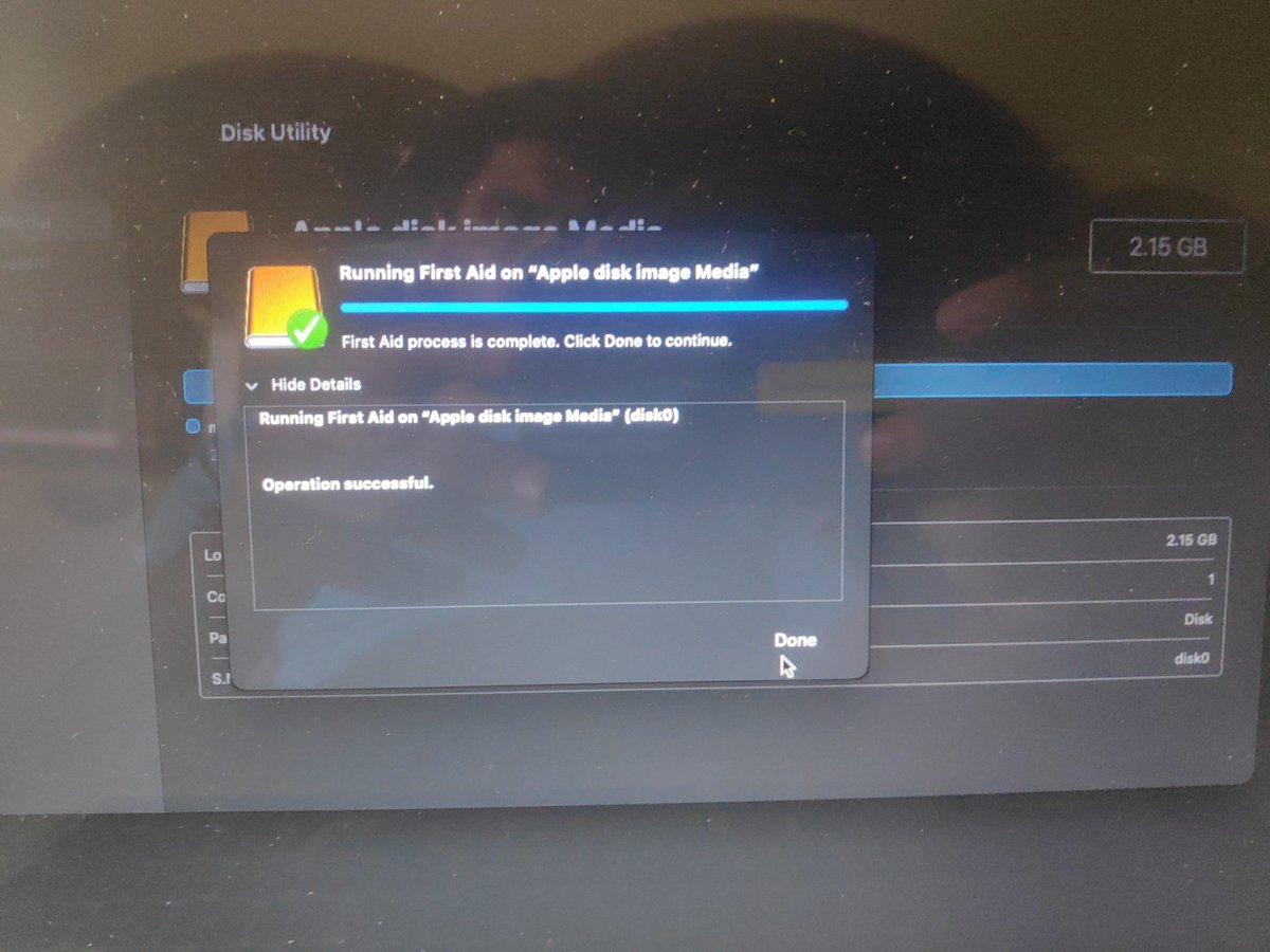 lalit______'s tweet image. Look i may be out of warranty, but you can help me out with this issue.

#MacBookissue