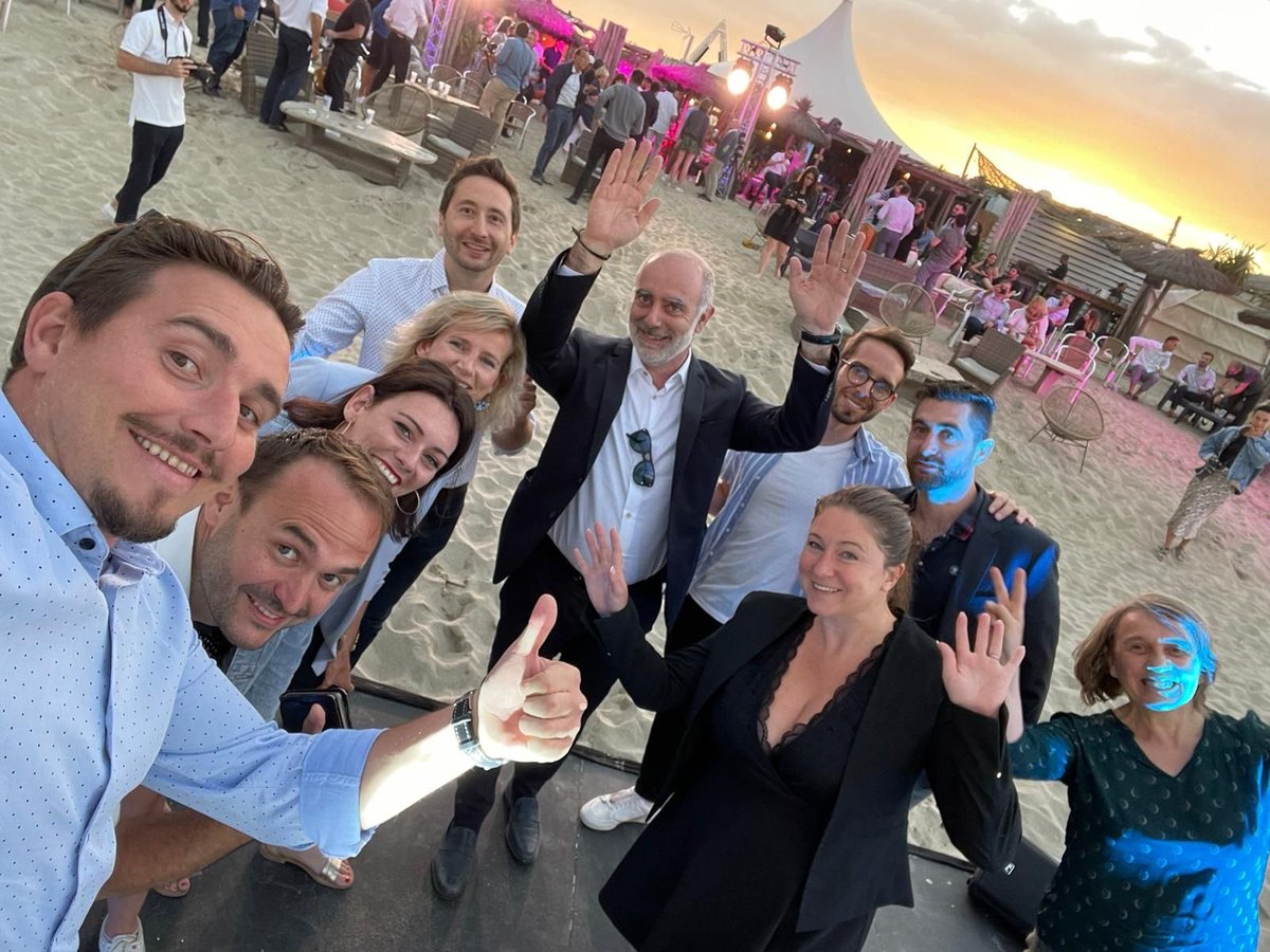 laurentgauze's tweet photo. Canet-Plage:@FrenchTech_Perp,@SternEmmanuel,Nicolas Gusse,@Torresjb et tout le board, pitch au bord de l’eau, toujours autant d’énergie et d’innovation!!!👏👏👏@PerpiMetropole ,@cciperpignan,@cma66rivesaltes https://t.co/vVh5oftLIR