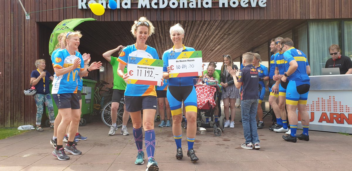 RonaldMcDonaldHoeve tweet media