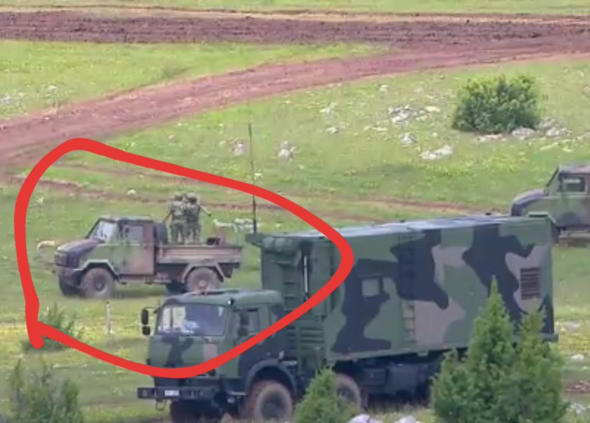 BoraKonj's tweet image. Štae ovo, koji moj?! 
Vratite Stodesetku! 🤨
#pešter