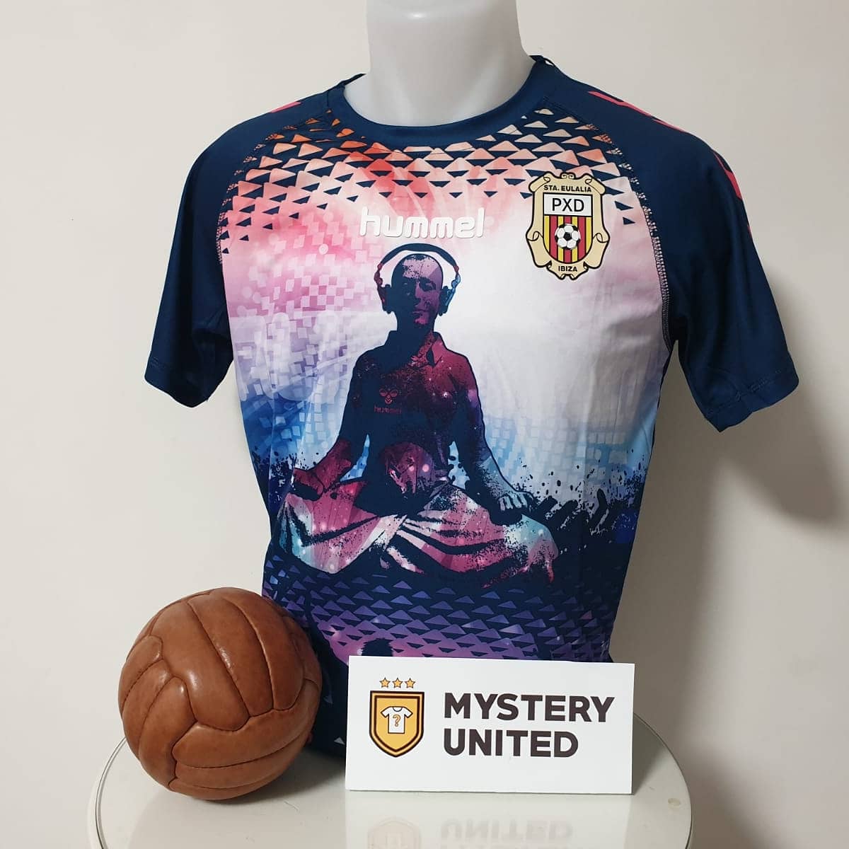 MysteryUnitedEU's tweet image. Come on! Maakt Gini #Wijnaldum de openingstreffer tijdens #NEDtsj, dan geven wij een MysteryUnited.nl Box weg!🇳🇱🦁

Kans maken?
🔄 Retweet
✅ Volg @MysteryUnitedNL

Succes allemaal!🟠🟠