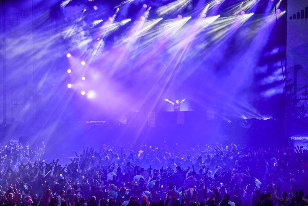 🎧🕺🏾Best of <a href="/arminvanbuuren/">Armin van Buuren</a> #AndorraMountainMusic #visitandorra