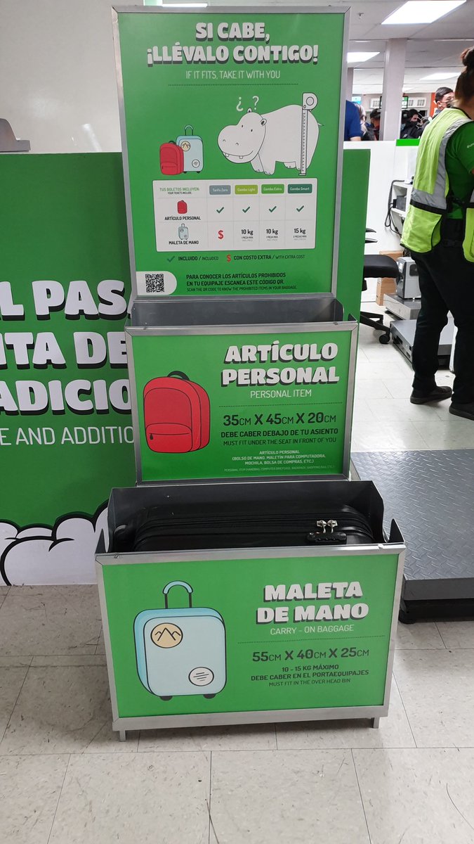 giO_lgmex's tweet photo. @VivaAerobus cero y van 2.. que mi maleta no pasa, que pasa con la pesima atencion y publicidad engañoza @Profeco https://t.co/NHtde0CnCc
