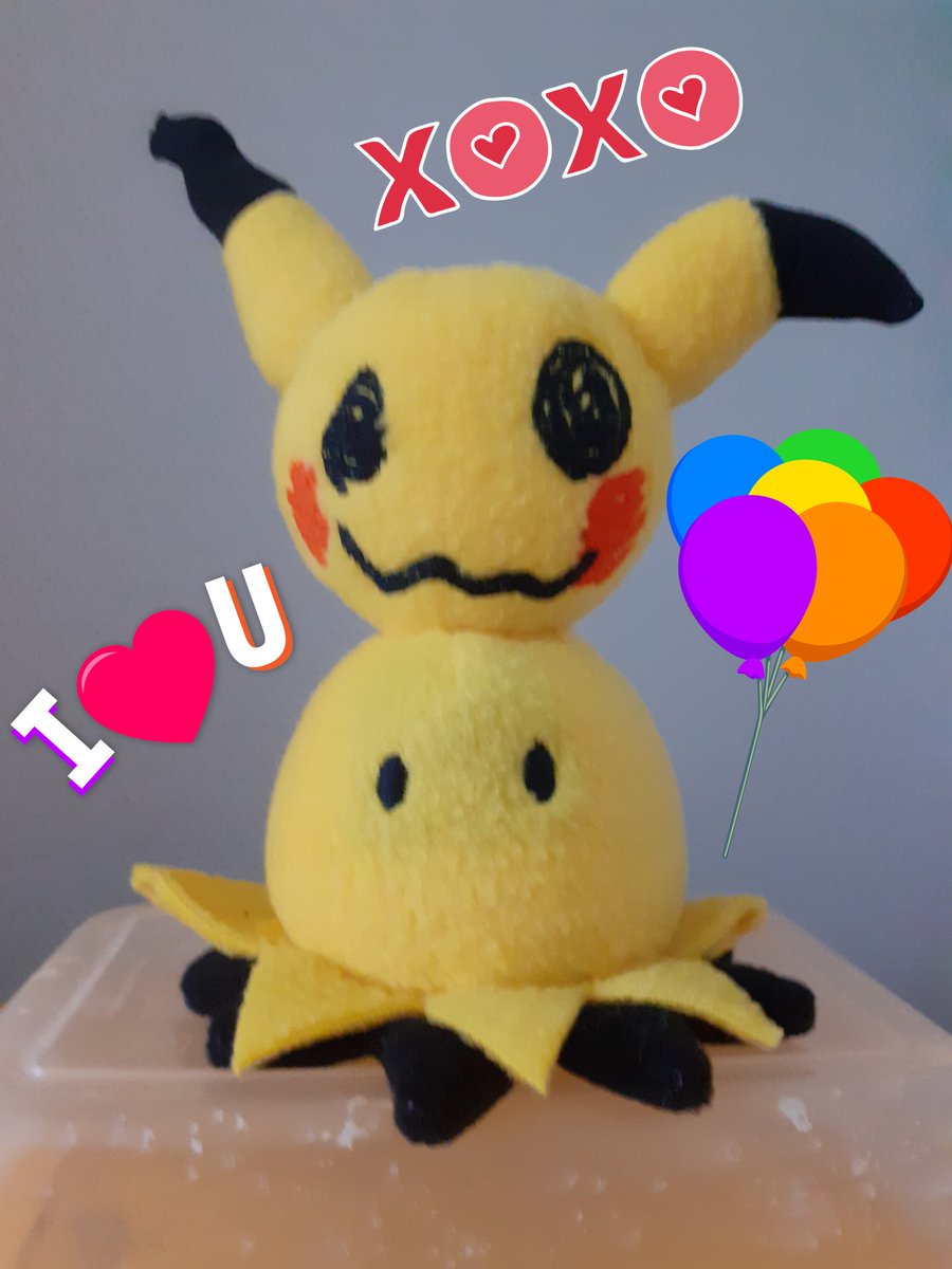 ‼GIVEAWAY TIME‼
To celebrate my 400 followers I open today this giveaway with a Mimikyu plush as price 💖

To enter you need:
-follow me
-like and RT this post
-tag a friend (for every tag an extra entry)

Giveaway ends july 11th good luck my friends🥳
#giveaway #Pokemon