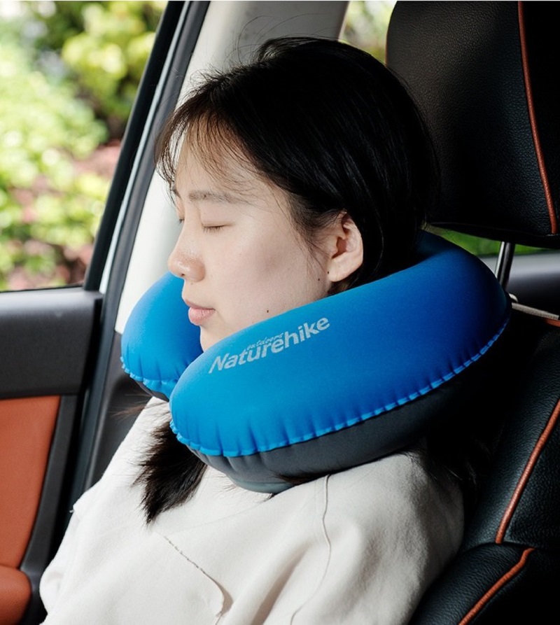 msquareshop's tweet image. Gối chữ u đi du lịch được xem là một trong những giải pháp hữu hiệu giúp bạn có thể khắc phục được những vấn đề đó, danh sách 5 gối chữ u tốt nhất mình sẽ bật mí cho các bạn tại địa chỉ deviantart.com/msquarevn/jour… #msquare