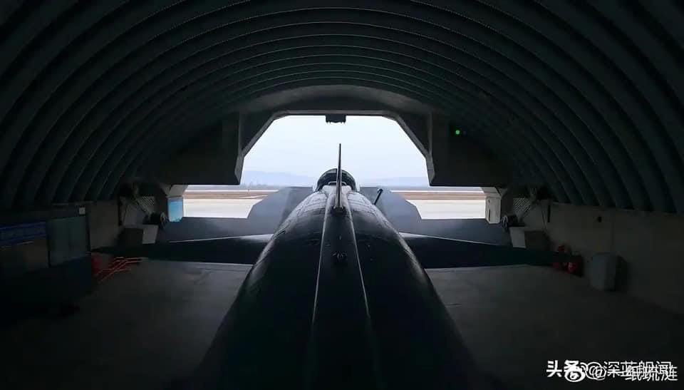 TheDeadDistrict's tweet image. 🇨🇳 #PLAF hangars