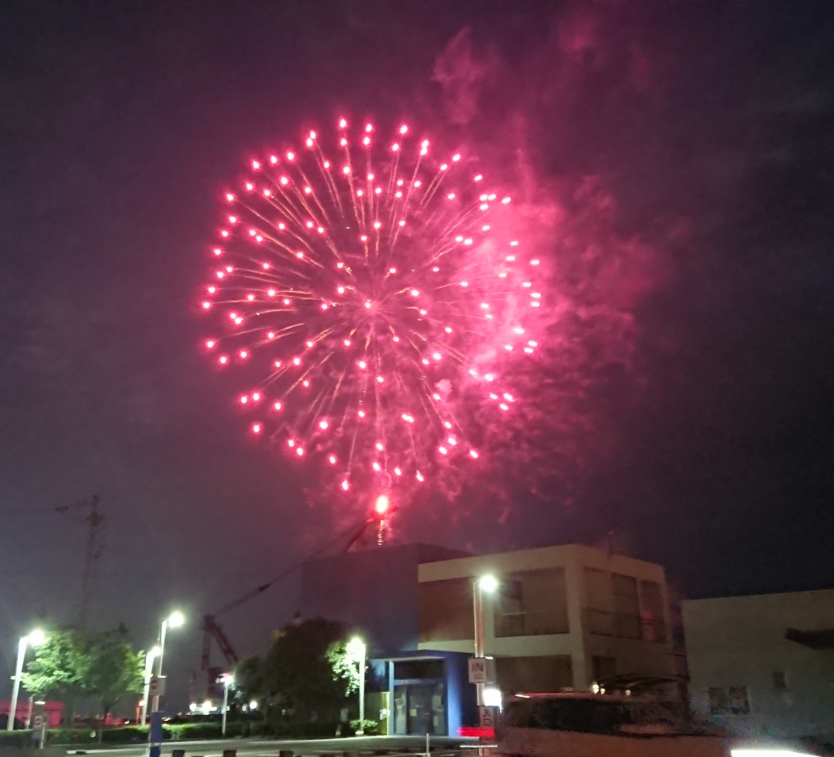 模型のプラッツ 焼津でサプライズ花火 T Co 8odgmxxae7 Twitter