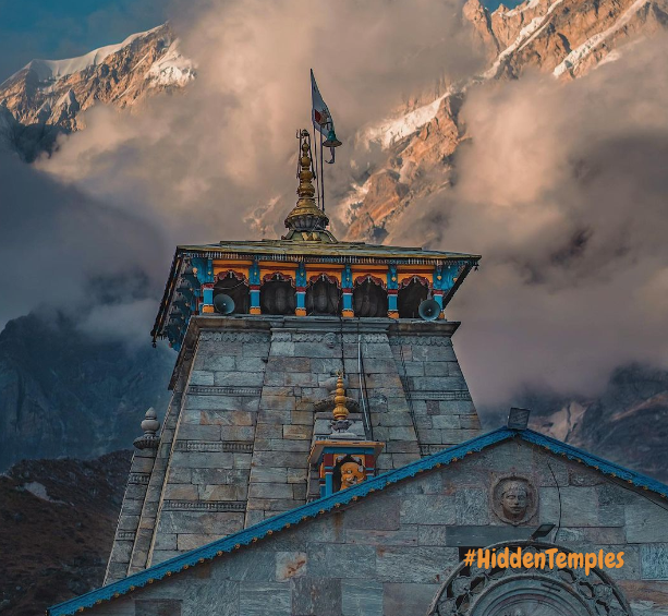 Hidden_Temples's tweet photo. भर दो झोली मेरे भोले बाबा 
लौट कर मैं न जाऊंगा खाली 
भर दो झोली हे शंकर 
भर दो झोली हम सब की 
भर दो झोली शंकर जी 
भर दो झोली मेरी सरकार ऐ काशी 
लौट कर मैं न जाऊंगा खाली https://t.co/ydvuEKILPa