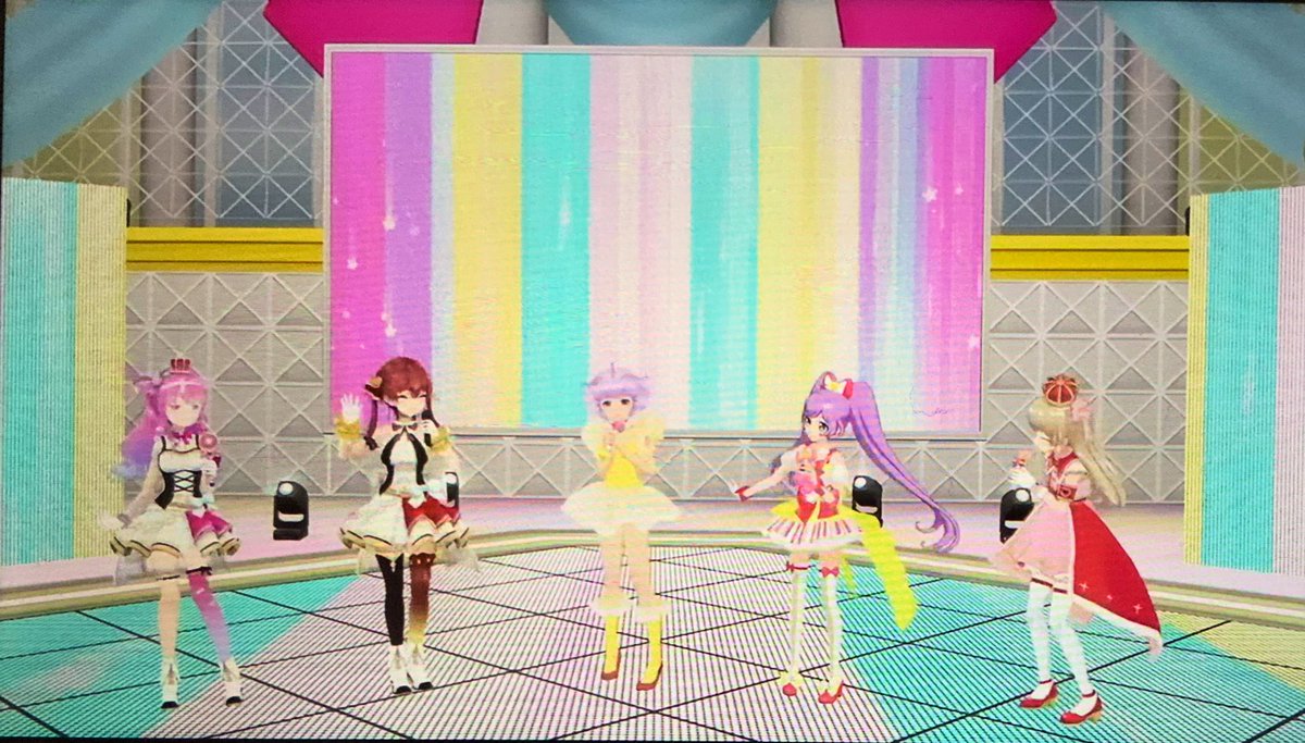 前略 こーるうぃき على تويتر まさかvtuberとプリパラが合同ライブする日が来るとは思いませんでした レア曲レア絡みの素晴らしいライブでした クリィミーマミさんありがとう Kuroobi21