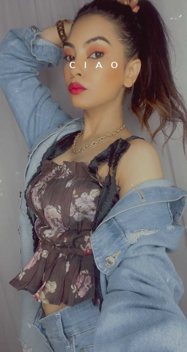 sonamchanawala's tweet photo. #snapchatfliter 😸 https://t.co/FChj4K9ViF
