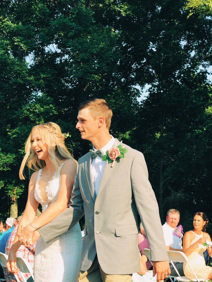 ellarushh's tweet photo. I married my best friend. https://t.co/ijVHhjFEhd