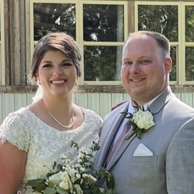 SouthAlabamaWBB's tweet photo. Congratulations, Mr. and Mrs. Brooks! We loved celebrating your Wedding Day!
6.26.21. 💍❤️
@JDBrooks22 | #OneForTheBrooks https://t.co/52ovMiWg3M