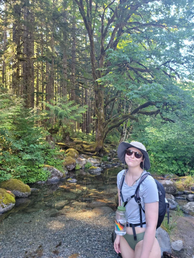 SocietyCamping's tweet photo. 🏕️Camping on the Snoqualmie River is her fav❤️.

#Camping #camperlife #Campaign #CampCamp #CampingWorldSRX https://t.co/JUn0x1HX1k