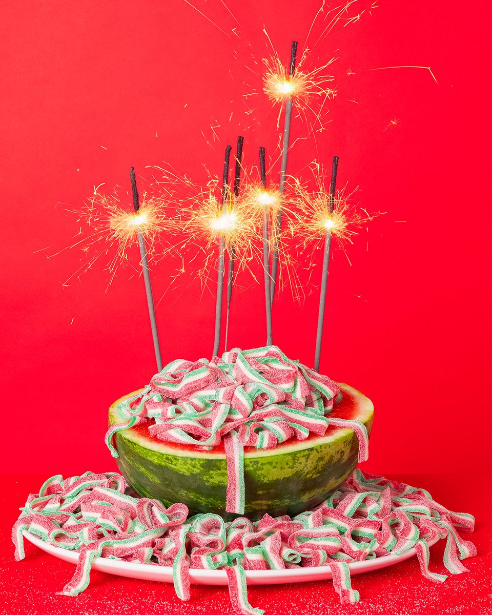 sourstripscandy's tweet image. Want to win the new Watermelon flavor before it releases on July 4th at 12 pm EST? 🍉👀 Then retweet, follow our page, and leave us a comment below to enter! Two winners will be chosen! 🥳 GOOD LUCK!!!