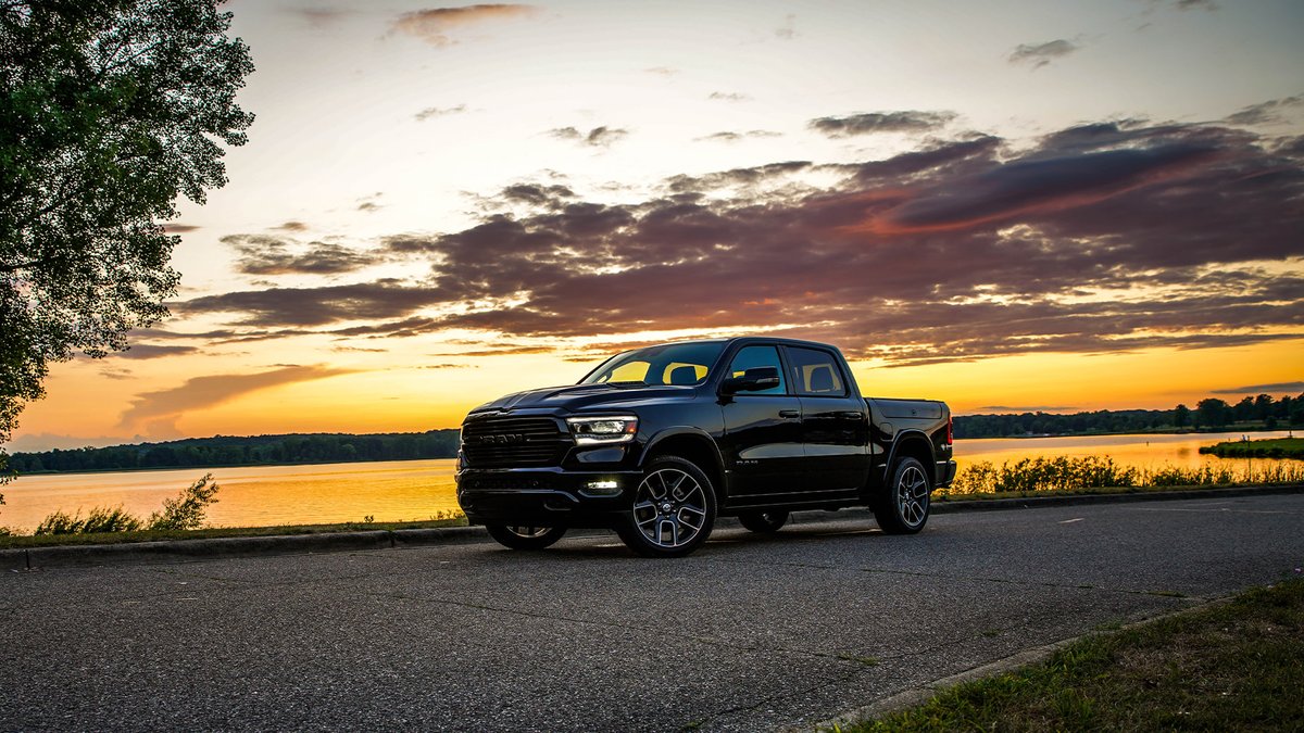 RamTrucks's tweet photo. What roads will you conquer today? https://t.co/ypKDJaMZJH