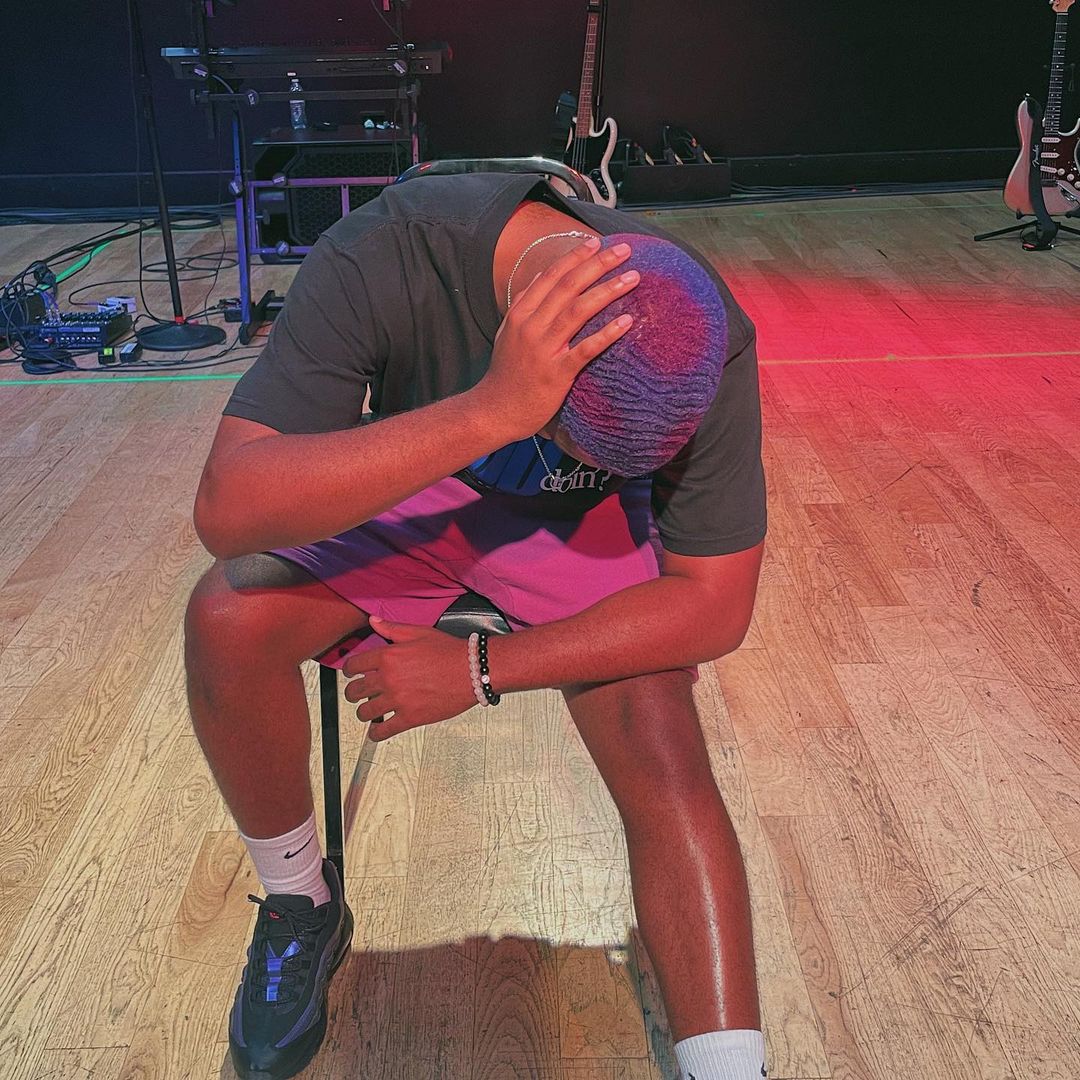 GQMagazine's tweet image. .@thegreatkhalid shows summer is for grape soda hair gq.mn/dSNK5LQ