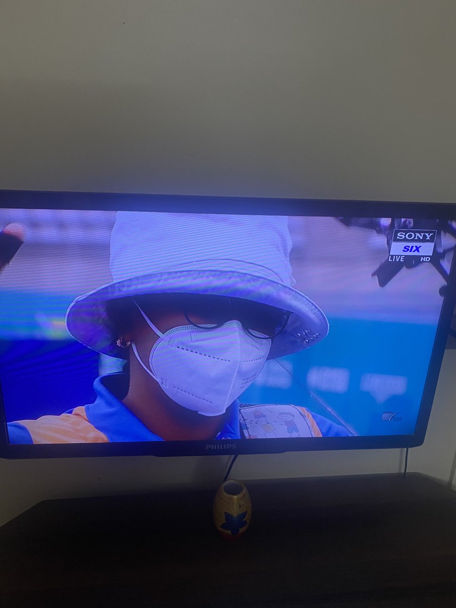 virenrasquinha's tweet photo. Congrats Deepika Kumari. 3 Gold medals at a World Cup is truly magnficent. Keep going 🥇🥇🥇🇮🇳🏹 https://t.co/2aQ6vD50am