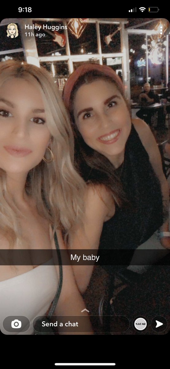 knowles_cee's tweet photo. Moms night out? 😂 Alexis didn’t even make it in to see the band 🤦🏻‍♀️😂😂 https://t.co/rsArWensva