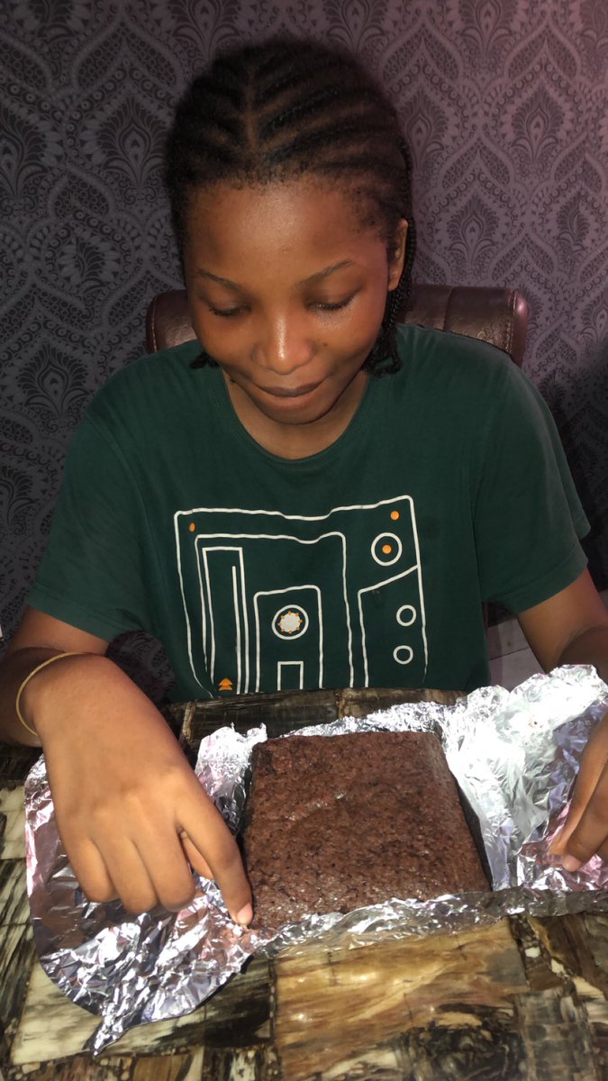 TeeBakesNG's tweet photo. Another satisfied customer! ✨✨ https://t.co/XSgyoMEitb
