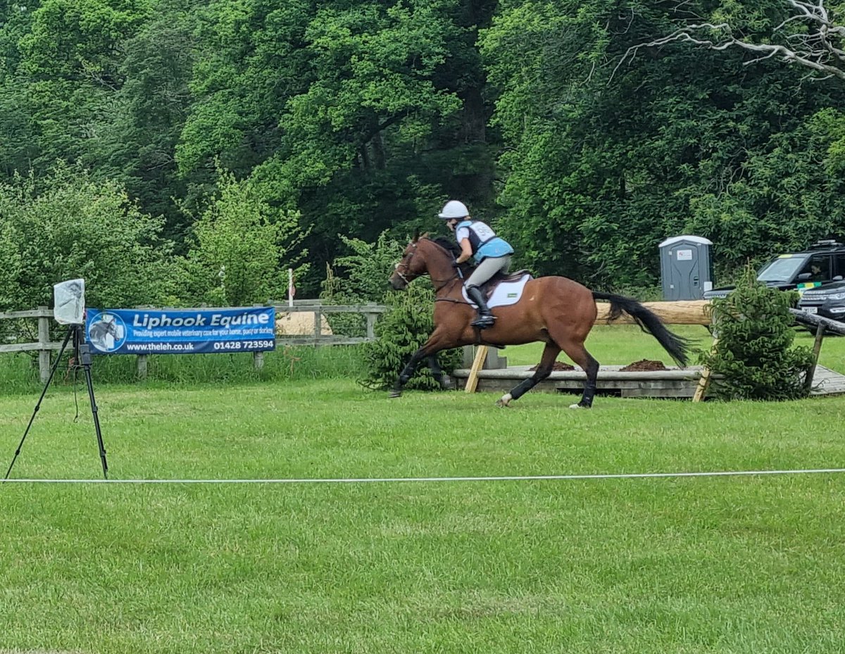 Thank you Liphook Equine Hospital for vet cover and sponsorship!