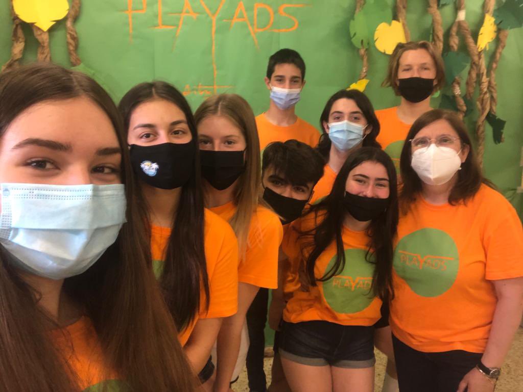 Això s’ha acabat! 
2n Premi als Valors First!!
Satisfets amb la nostra participació en la Gran Final FLL i amb el treball en equip que ens ha portat a solucionar totes les adversitats! 
Orgullosos de ser #EQUIP_ADS
GRÀCIES!!!
#flllleida 
#morethanrobots 
#RePlay
<a href="/elsplanells/">INS Els Planells</a>