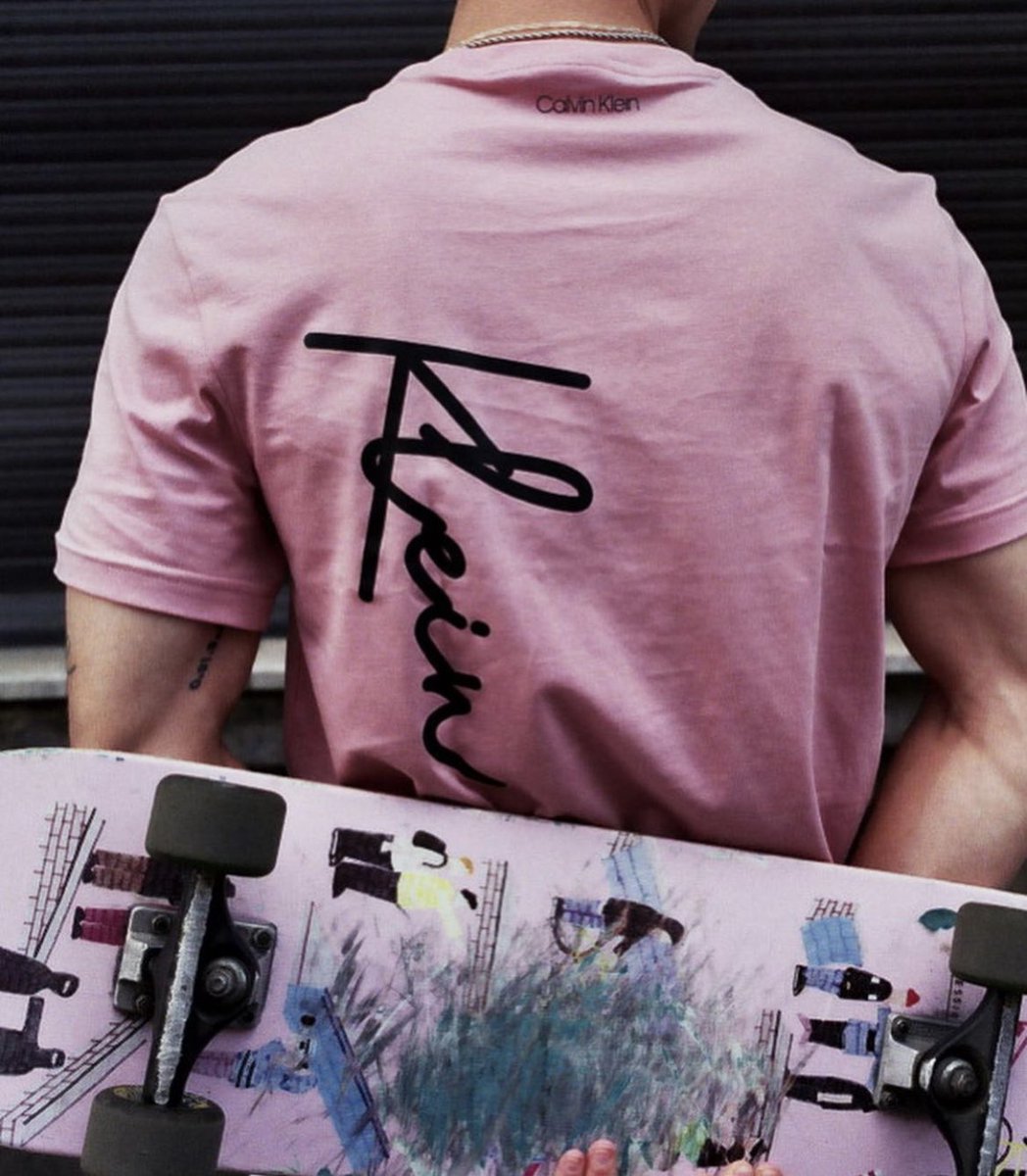 𝙘𝙤𝙪𝙧𝙞𝙧 𝙖𝙥𝙧𝙚̀𝙨 𝙪𝙣𝙚 𝙛𝙚𝙢𝙢𝙚, 𝙘𝙤𝙪𝙧𝙞𝙧 𝙖̀ 𝙨𝙖 𝙥𝙚𝙧𝙩𝙚, 
𝙮 𝙖 𝙥𝙡𝙪𝙨 𝙙’𝙨𝙞𝙣𝙘𝙚́𝙧𝙞𝙩𝙚́ 𝙣𝙞 𝙙’𝙛𝙞𝙙𝙚́𝙡𝙞𝙩𝙚́.
𝙩𝙪 𝙥𝙚𝙣𝙨𝙚𝙨 𝙢𝙚 𝙘𝙤𝙣𝙣𝙖𝙞𝙩𝙧𝙚, 
𝙟’𝙛𝙖𝙞𝙨 𝙚𝙣𝙘𝙤𝙧𝙚 𝙘𝙤𝙣𝙣𝙖𝙞𝙨𝙨𝙖𝙣𝙘𝙚 𝙖𝙫𝙚𝙘 𝙢𝙤𝙞-𝙢𝙚̂𝙢𝙚.