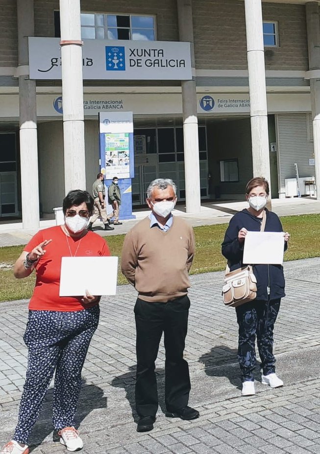AHabilitas's tweet photo. Hoxe Antonio, Maria José, Manel e Rosa presentarse os exames das Competencias Clave, que estiveron a preparar con Habilitas
Sorte mozos!!!
#CuntisMola #SomosUnVeciñoMais
#Vedra https://t.co/O3ysGcoX3j