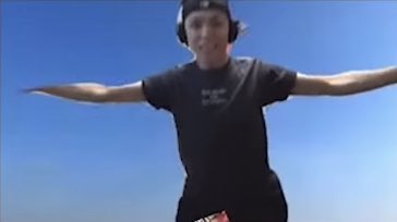 noniespancake's tweet photo. vernon was really just enjoying his snacks and being himself in both zoom videos . Love that for him https://t.co/PofB3gbfDe