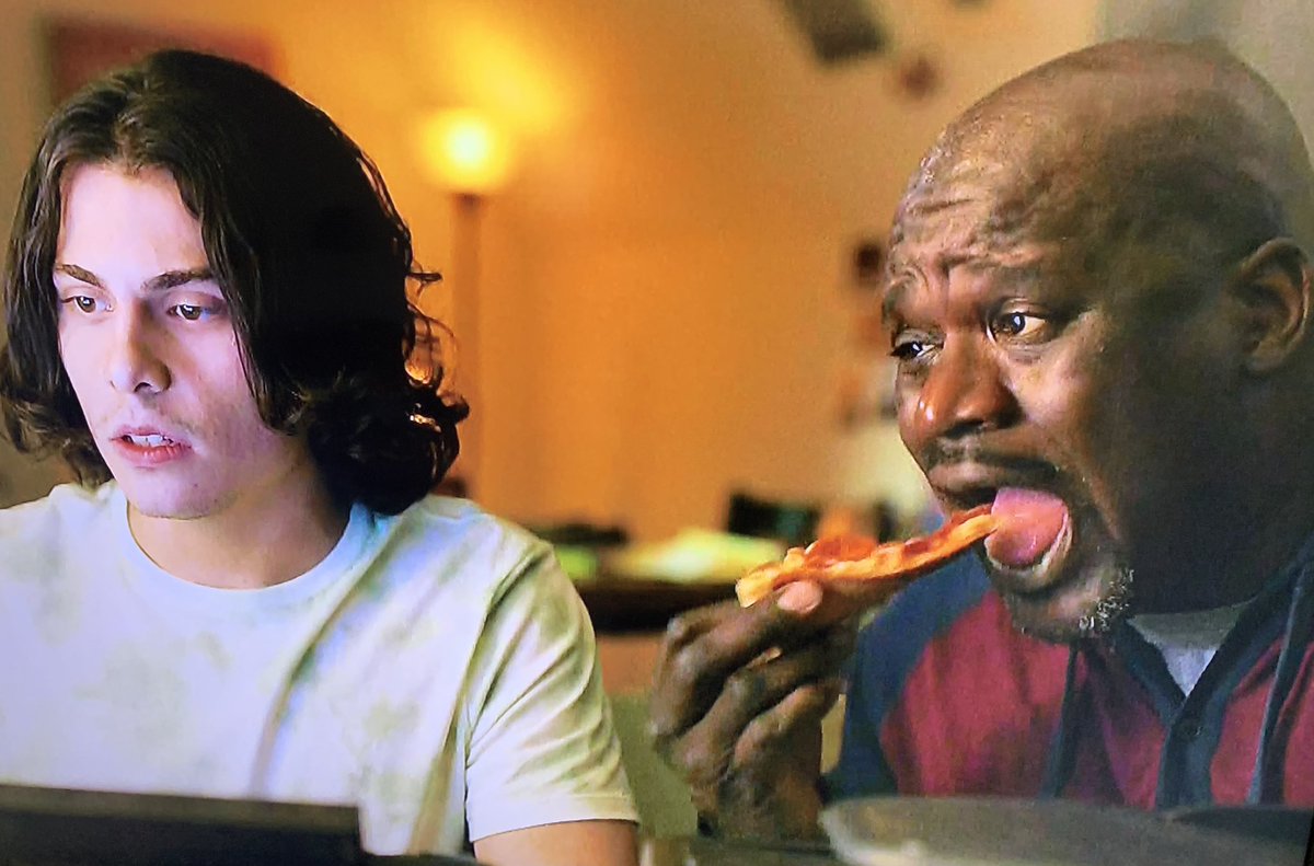 Only <a href="/SHAQ/">SHAQ</a> could pull off eating a <a href="/PapaJohns/">Papa Johns</a>’ pizza in an <a href="/EpsonAmerica/">Epson America</a> printer commercial. Truly the best pitchman of all-time. 🐐 @NBAonTNT