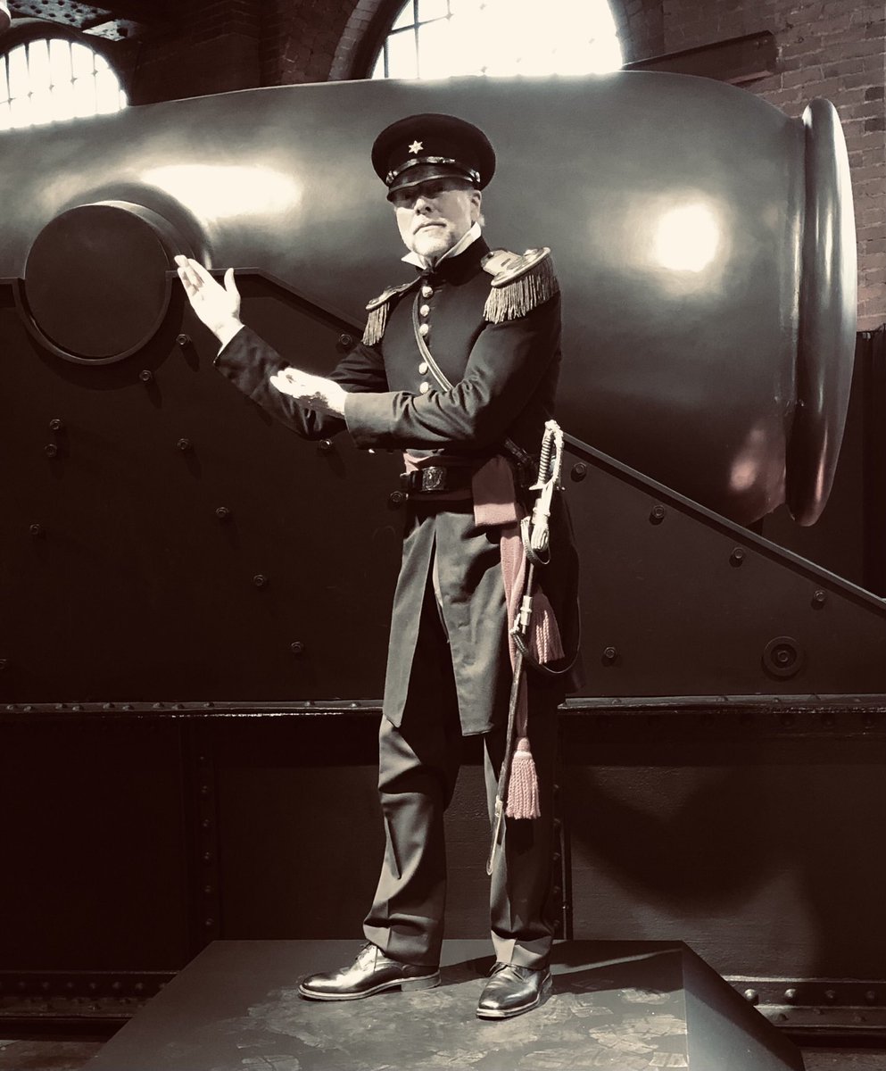 AndyMasich's tweet photo. The Heinz History Center came alive at History Uncorked: Night at the Museum on Friday. Capt Rodman showed off his 20” cannon! #AndyMasich https://t.co/S9tBvRhFsI