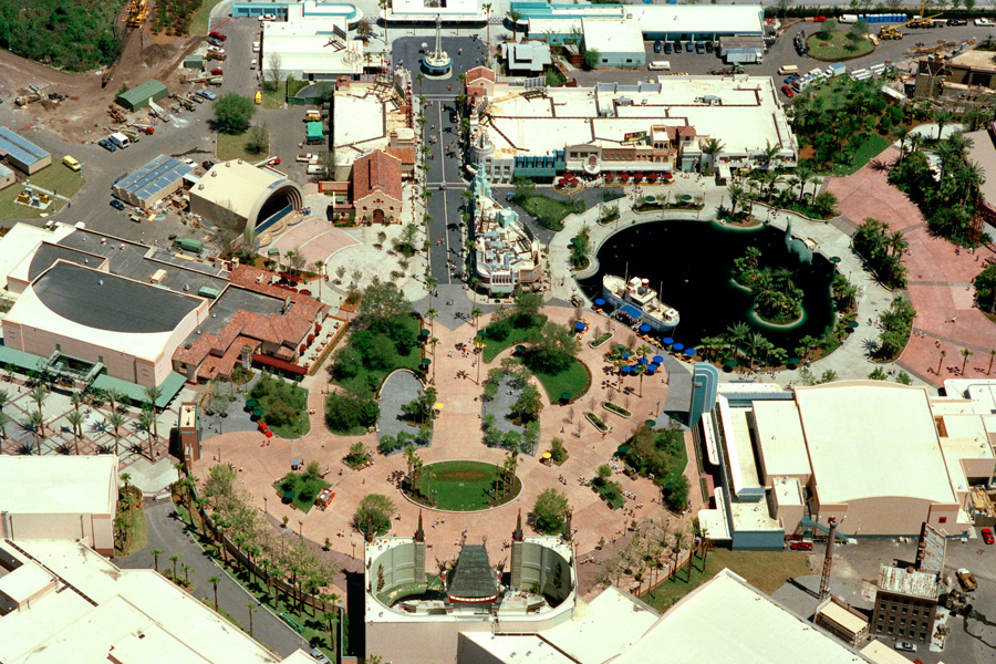 TheMickeyWiki's tweet image. Reminder that the Disney-MGM Studios was designed to be a Hidden Mickey
