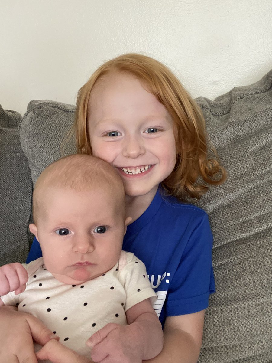 Caroline Smiles vs unimpressed 😂 at least riles looks happy lol