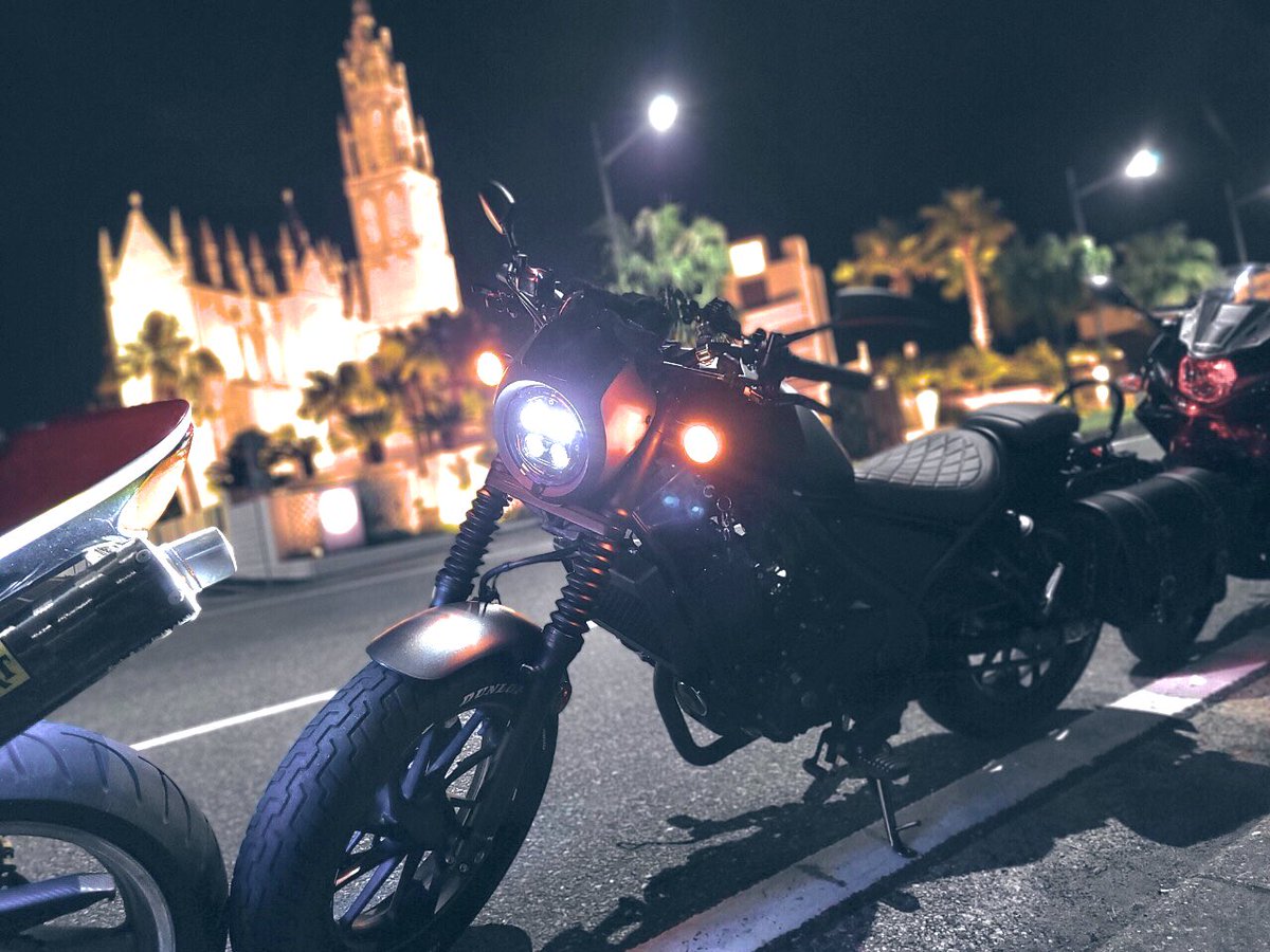 hs1012sy's tweet photo. Night touring https://t.co/VIt4lTzDqd
