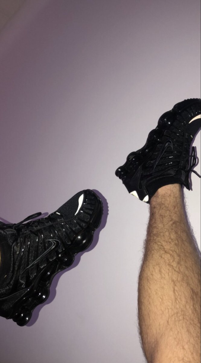 ✨New shoes from my best slave✨🐶
.
.
.
#cashslave #cashmaster #slave #CASHPOINTMEETS #sniffing #chasity #domination #feetdom #feetworship #onlyfans #gayporn #footfetish #shoefetish #gay #onlyfansgay #cock