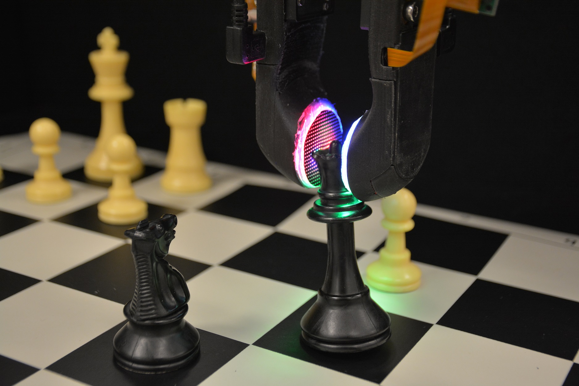 science-robotics-on-twitter-tactile-feedback-plays-a-key-role-in