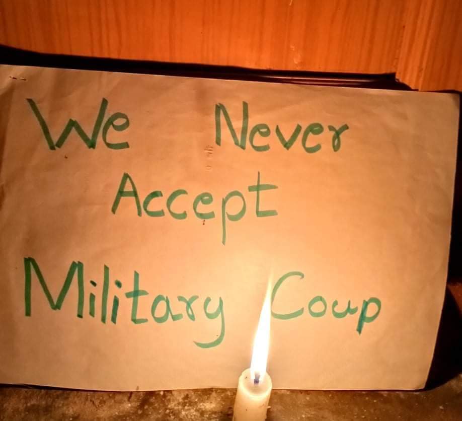 bear3mm's tweet photo. Regular Domestic night Strike was staged by sudents in #Shwepyithar Tsp by holding Candlelight. 

#RecognizeNUG 
#June27Coup
#WhatsHappeningInMyanmar https://t.co/QxAeUxbffI
