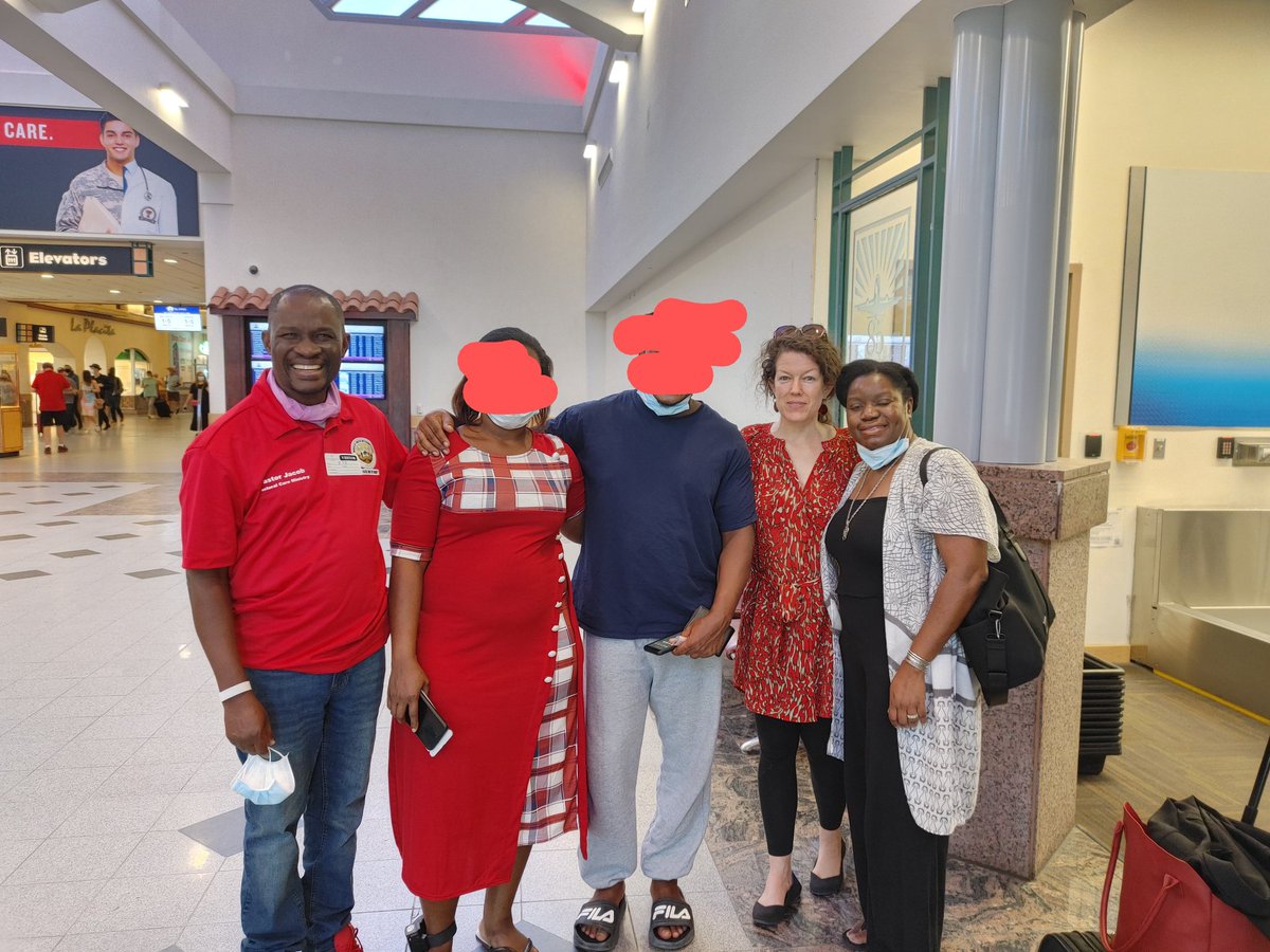 GuerlineMJozef's tweet photo. It has been a rough week. We cried pushed, visited folks in detention centers, hospitals, did airport runs..we can't even make up these stories.
From Cuidad Juarez to El Paso Immigration is a Black Issue.
Grateful for our partners at @LasAmericasIAC &amp; Pastor Jeudy
@HaitianBridge https://t.co/m8ePjy6M2W