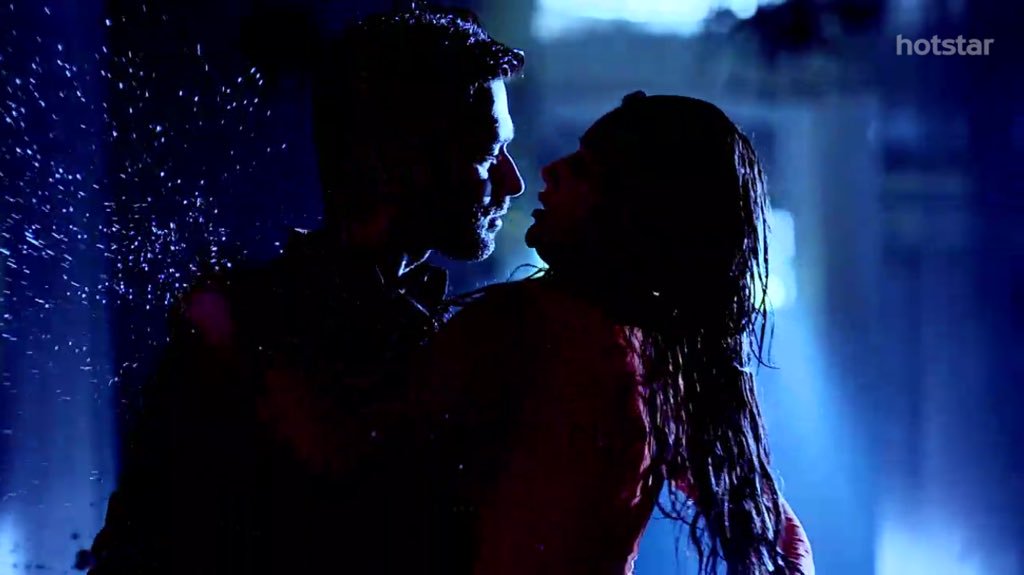 Marryy_stuart's tweet photo. SAFAR KHOBSORAT H MANZIL SE BHI
#5YearsofIshqbaaaz
#5yearsofShivika #AnnikaKeKhidkitod5Saal https://t.co/TbZUnwzlJH