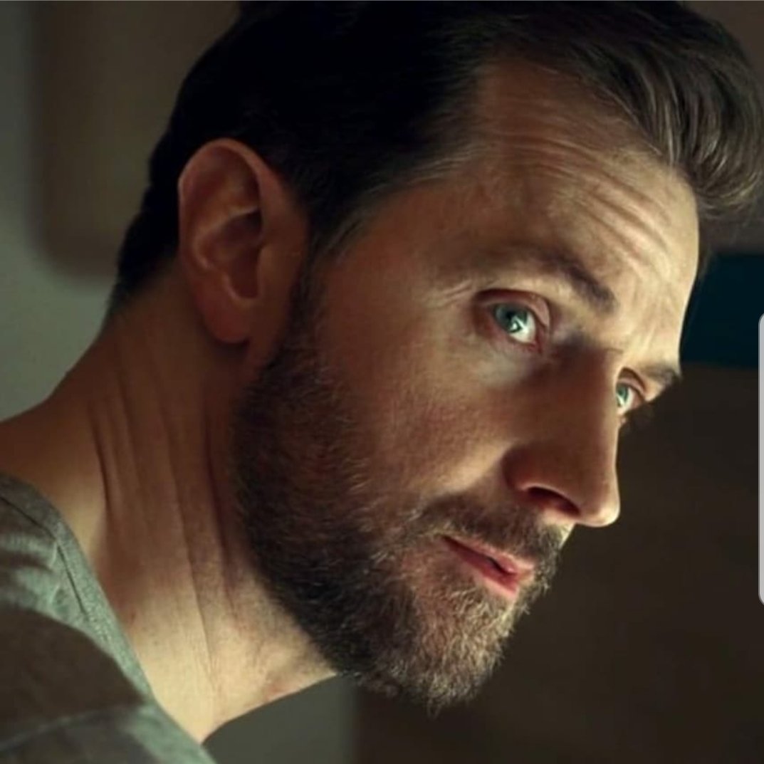 There and back again.
#SeductiveSundayᅠᅠᅠᅠᅠᅠ