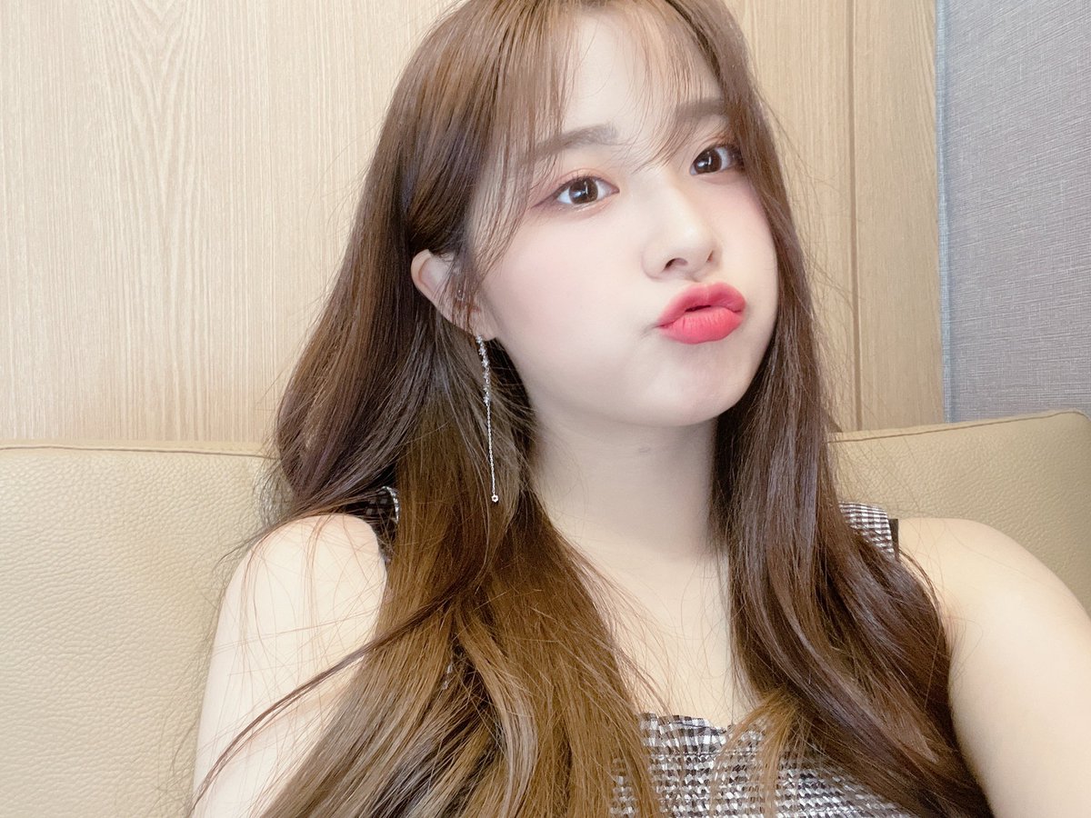 🗓 2021. 06. 28 LUNARSOLAR DEBUT 300Days : To. HAEDAL | #지안 #JIAN 루나솔라의 데뷔  300일을 축하합니다!!🌙☀ 루솔 곁에서 언제나 함께해 주는 해달 여러분 항상 감사해요! 루나솔랑해🦦💛 #루나솔라데뷔300일  #300DaysWithLUNARSOLAR #루나솔라 #LUNARSOLAR #해달 #