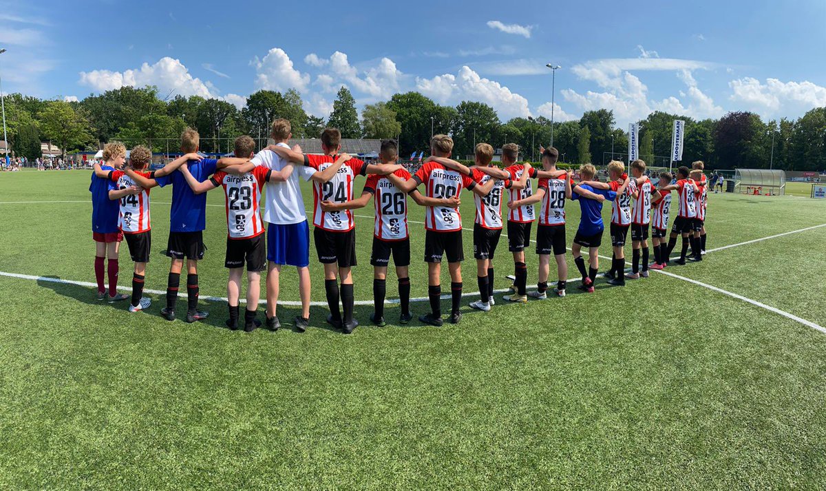 SC Cambuur O16 tweede op de BFC Talent Cup🥈⚽️

Na een bloedstollende penaltyserie verloor O16 in de finale van Go Ahead Eagles.