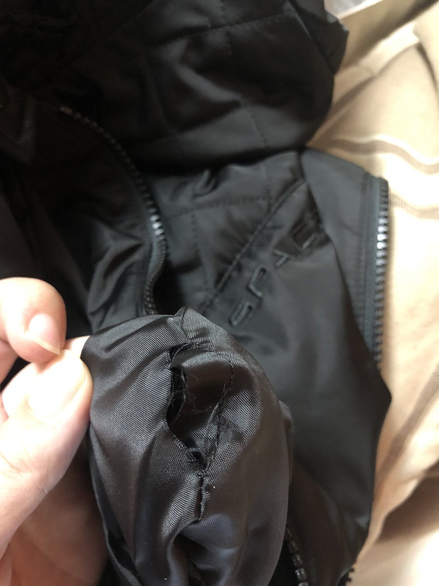 skizdidlyidler's tweet photo. Got some #SpaceX swag for my recent birthday #Turned32 - but I have some issues with it. On top of being #MadeInChina the jacket has a hole in one of the pockets… definitely NOT suitable for interstellar travel…

Also, when is @SpaceX &amp; @Tesla going to #AcceptDoge ?

@elonmusk https://t.co/45YS0sEYko