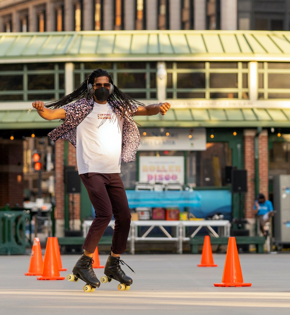What it’s like to show off your groovy skating moves surrounded by other determined skaters. Plus the details on more Providence Rink events, including adult sports like pickleball and flicks with a view of the Creative Capital’s skyscrapers. hubs.li/H0R2Y6F0