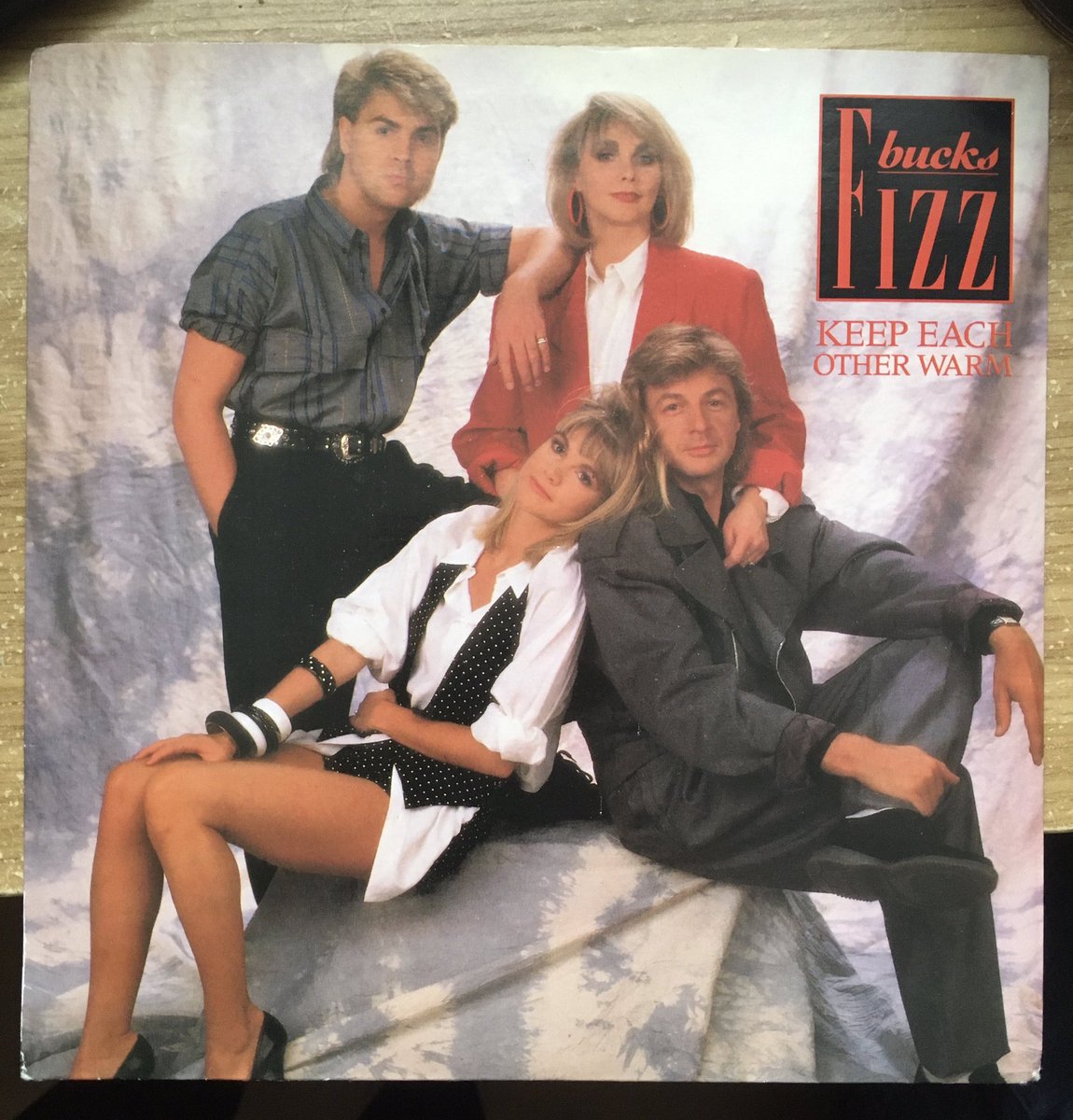 Джастин бибер бейби. Bucks fizz. Keep calm and just smile. Keep each. Keep calm and love putin.