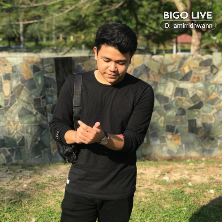 Ezmir85's tweet photo. Come and see AɱιɾRҽҽȥ ❤️‍🔥☢️'s LIVE in #BIGOLIVE: Semoga murah rezeki  https://t.co/kkh2EALxW0 https://t.co/JpBEXqVQVJ https://t.co/UdxZW1zb9B