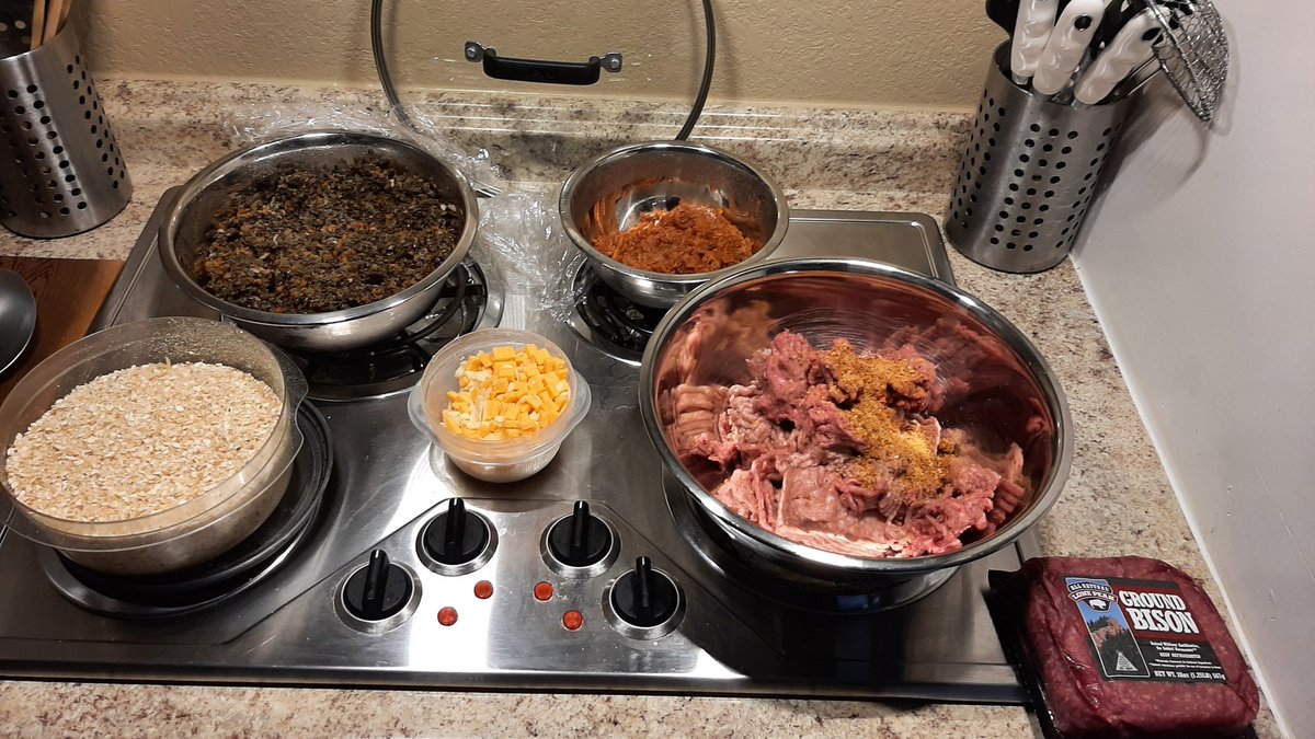 FA80_eseboots's tweet photo. Usually I post words of wisdom or a funny. This morning it's all about my #Turkey #Bison meatloaves for a #SundayDinner tonight on the #smoker and a few more for future no muss meals. #bigboystyle https://t.co/4nFFn6MfoK