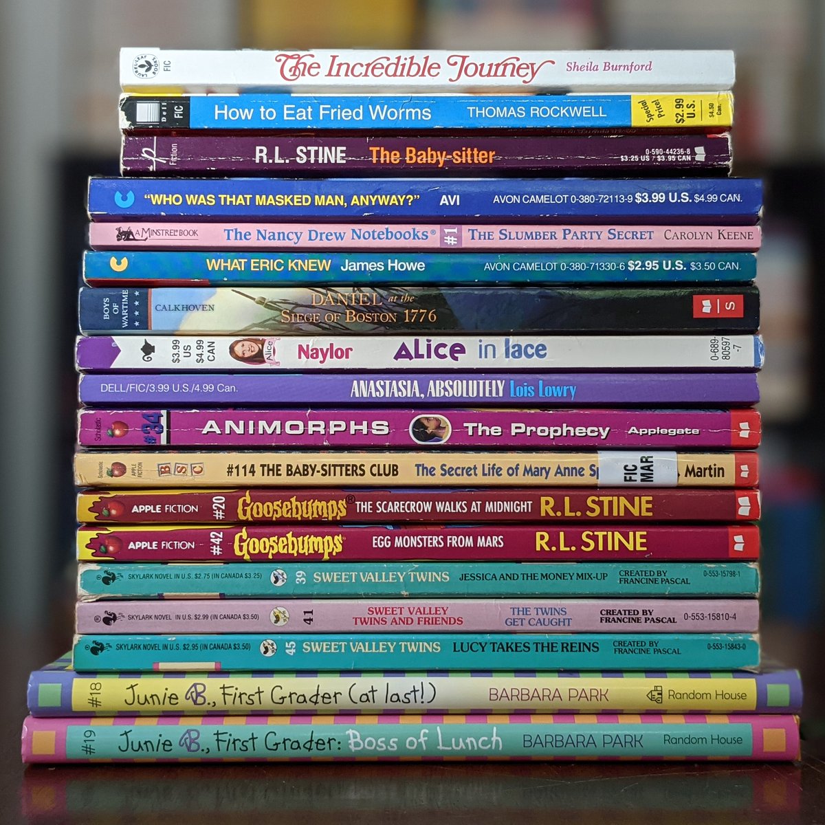 koalamountain's tweet photo. Sunday stack!

#bookstack #anastasiakrupnik #animorphs #avi #avoncamelot #babysittersclub #boysofwartime #goosebumps #jameshowe #juniebjones #nancydrew #phyllisreynoldsnaylor #thomasrockwell #rlstine #sweetvalley #theincrediblejourney https://t.co/dWJjTAGMDU