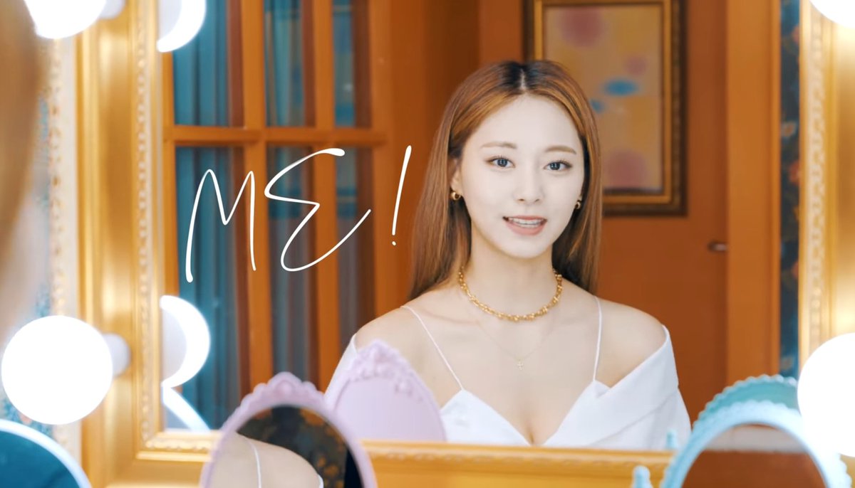 TWICE Tzuyu did a cover of 'ME!' by Taylor Swift, also featuring Stray Kids Bang Chan ✨ 🎬 Go check it out! 👉 youtu.be/IO1Nl9ErTsI @JYPETWICE @Stray_Kids