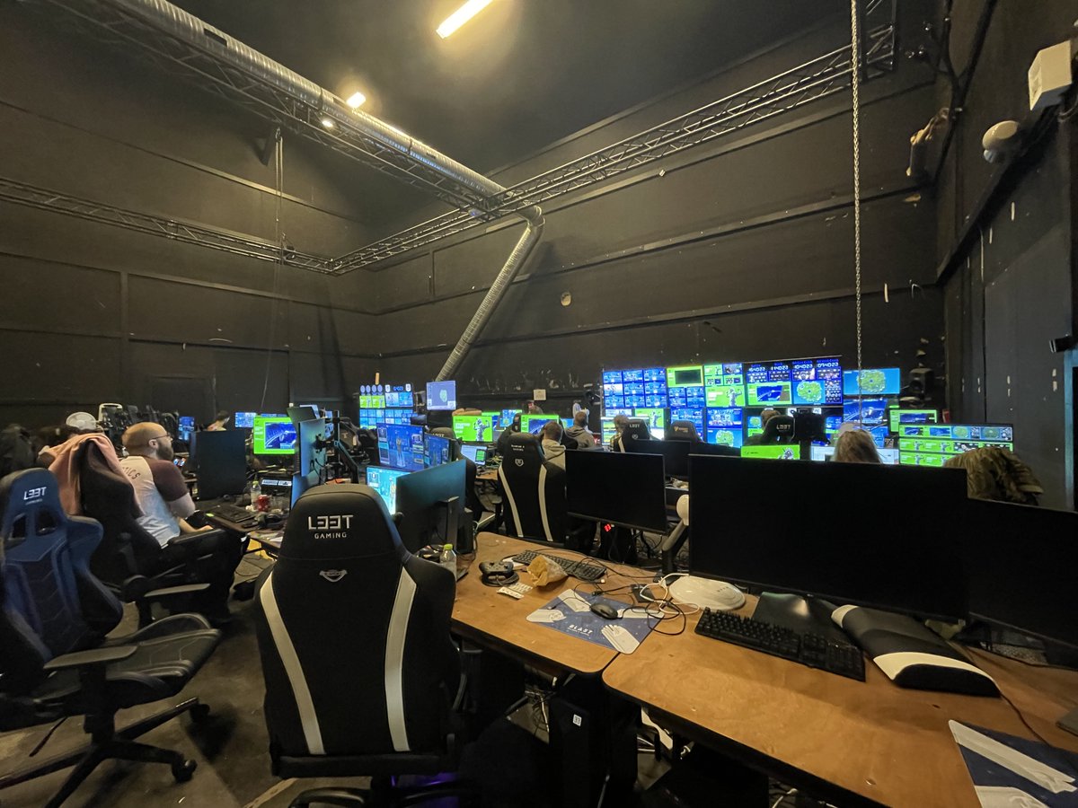 PlayQuartz's tweet image. FNCS ALL STAR SHOWDOWN IS OVER NOW !!

It was a pleasure to produce the in game part of the event with my production team

Thanks for your trust @BLASTtv  &amp;amp; @FNCompetitive