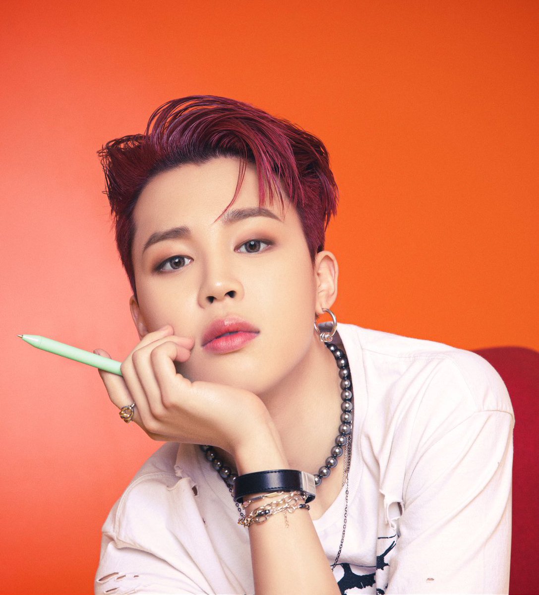 jiminxxtrash's tweet photo. he literally said GO BACK TO YOUR FUCKING LANE SKSKSKSKDKSKSK https://t.co/LVwabmIVhK